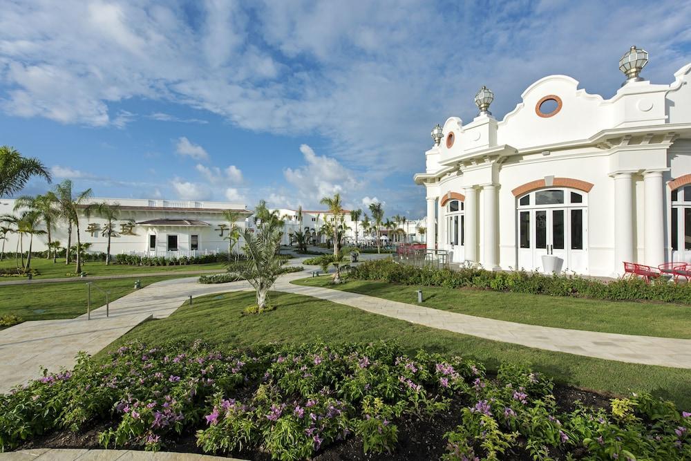 Azul Beach Resort Punta Cana, All Inclusive By Karisma Экстерьер фото